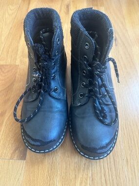 Children's Black Lace-Up Outdoor Ankle Boots
